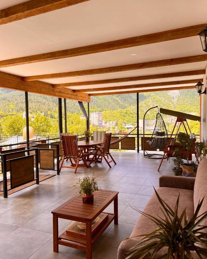 Hotel Borjomi Verde Bagian luar foto