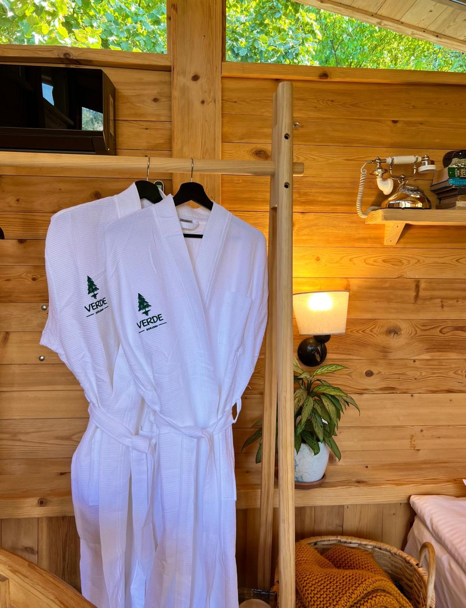 Hotel Borjomi Verde Bagian luar foto